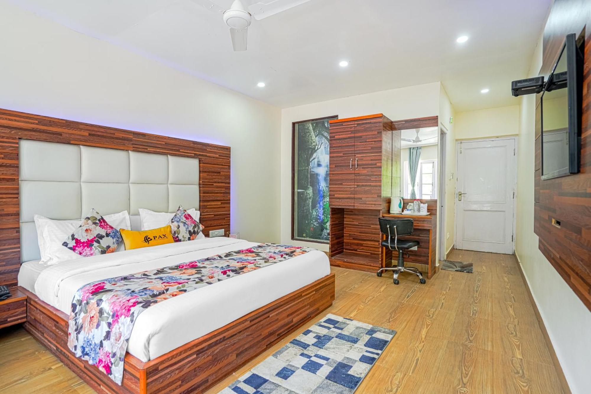 Pax Hotel Rock Villa Swimming Pool Available 戴尔豪斯 外观 照片